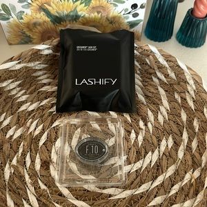 Lashify Fluffy Truffle Short